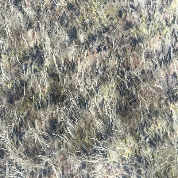 Lou & Grey Speckled Cream and Gray Sweater size Small - Picture 7 of 11